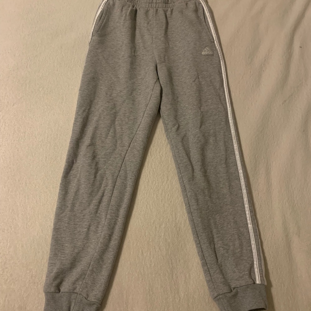 Adidas sweatpants size Xlarge 18/20